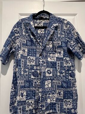 Royal Creations Blue Patterned Short-Sleeve Men's Shirt